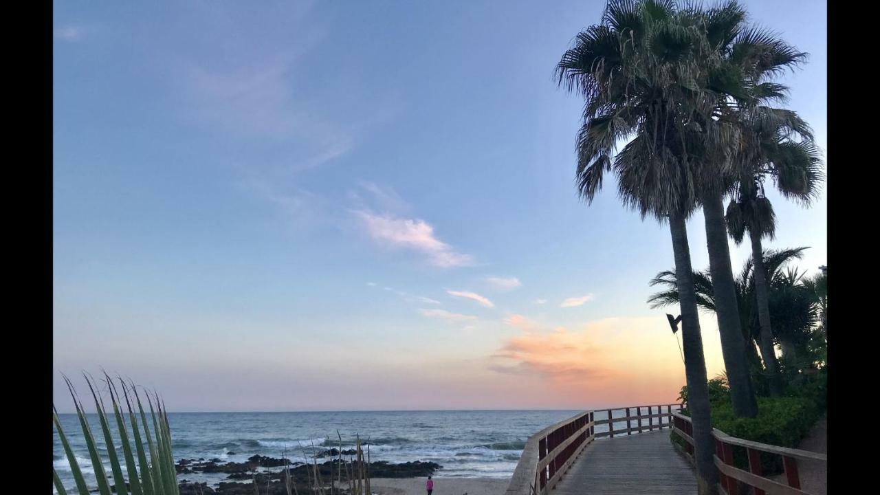 Mi Capricho 2B1 Beachfront Complex-Apartment Beachside With Sea Views Sitio de Calahonda エクステリア 写真
